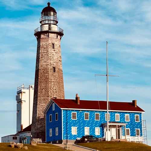 Historic Long Island: 3 Lighthouses and 2 Art Museums